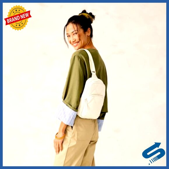 Featherweight Sling Backpack, 3L Capacity, Water-Repellent  display picture 1